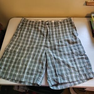 Mens Nautica Green plaid Clipper shorts Relaxed FIT Size 38w Preowned